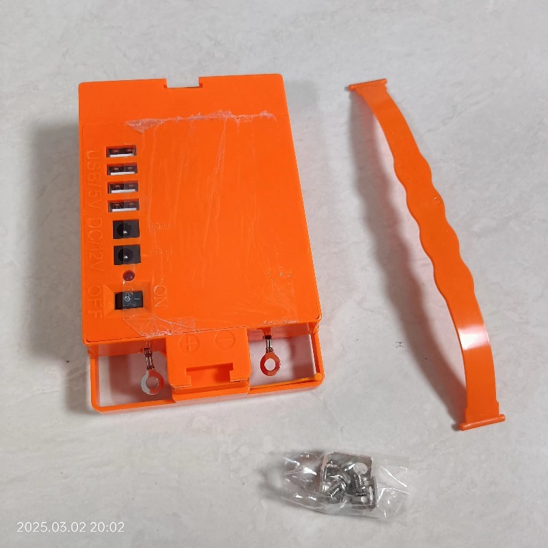 12V 20AH 鉛蓄電池 USB 充電コンバーター ABS - Outdoor Power Lead Cover のレビューと価格