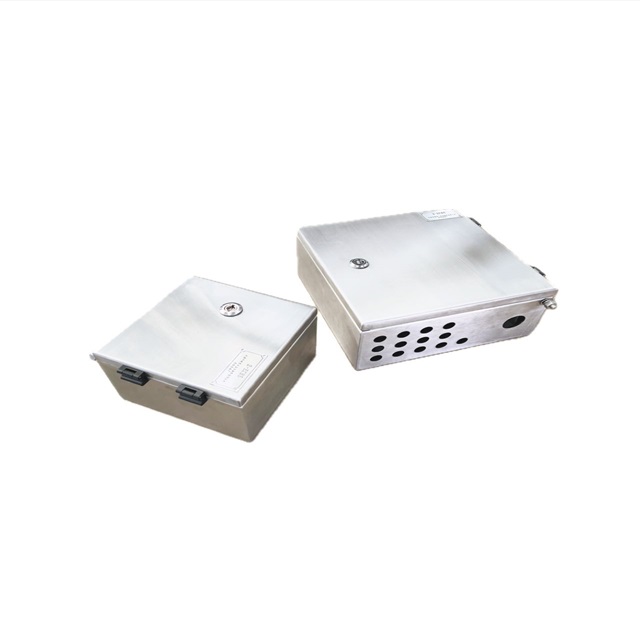 カスタマイズされたエネルギー貯蔵通信キャビネット電気ボックス - Outdoor Power Distribution Board のレビューと価格